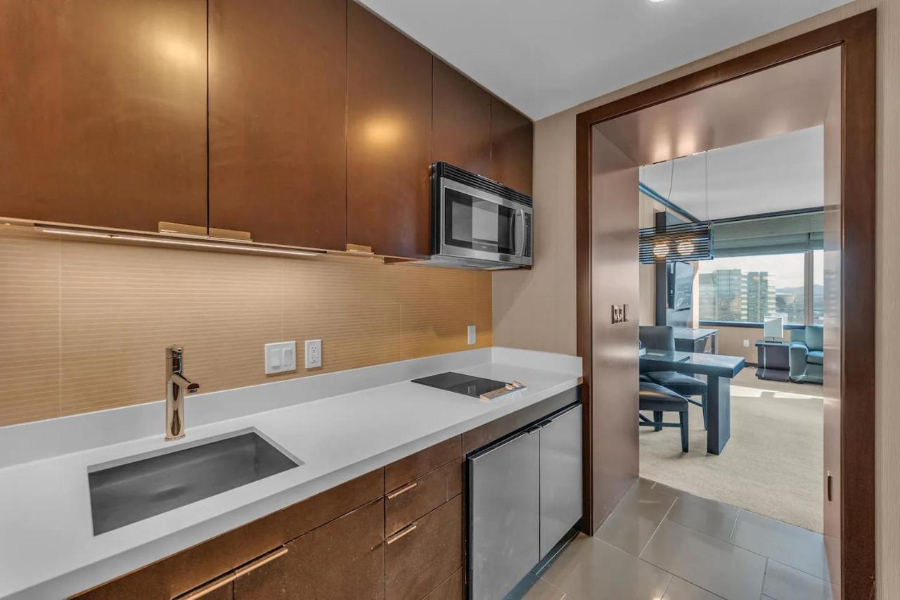 Gorgeous Suite Vdara 22Nd Flr - Pool View - Free Valet 라스베이거스 외부 사진